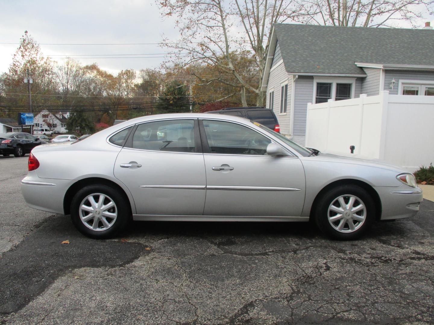 2005 SILVER Buick LaCrosse (2G4WD532251) , AUTOMATIC transmission, located at 540a Delsea Drive, Sewell, NJ, 08080, (856) 589-6888, 39.752560, -75.111206 - Photo#9